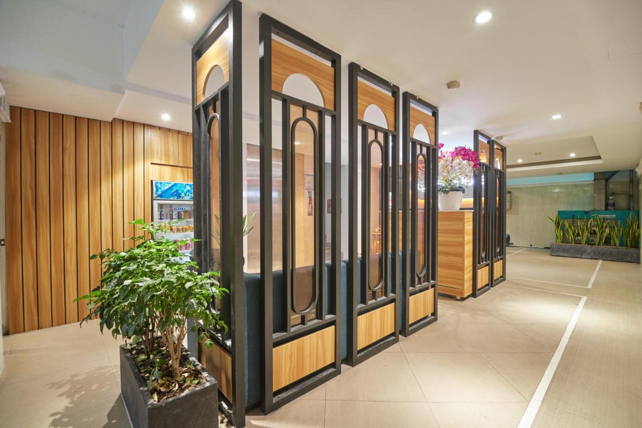 ビン ビン ホテル 2 ニア ヒム ラム D7 ホーチミン市 エクステリア 写真
